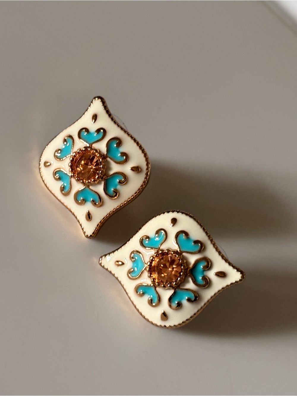 Vintage Gold-Tone White & Turquoise Enamel Floral Stud Earrings